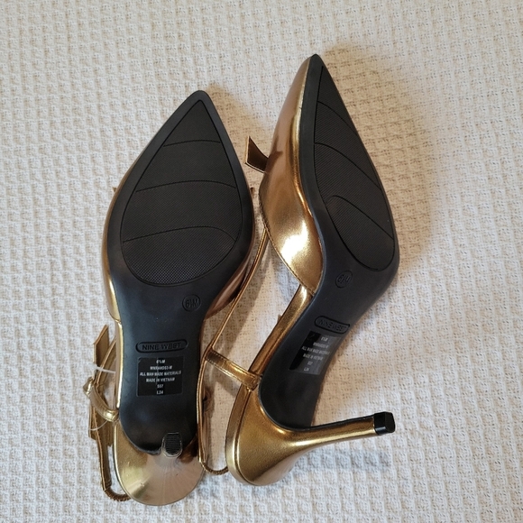 Nine West Gold Women's Shoes - Picture 6 of 10